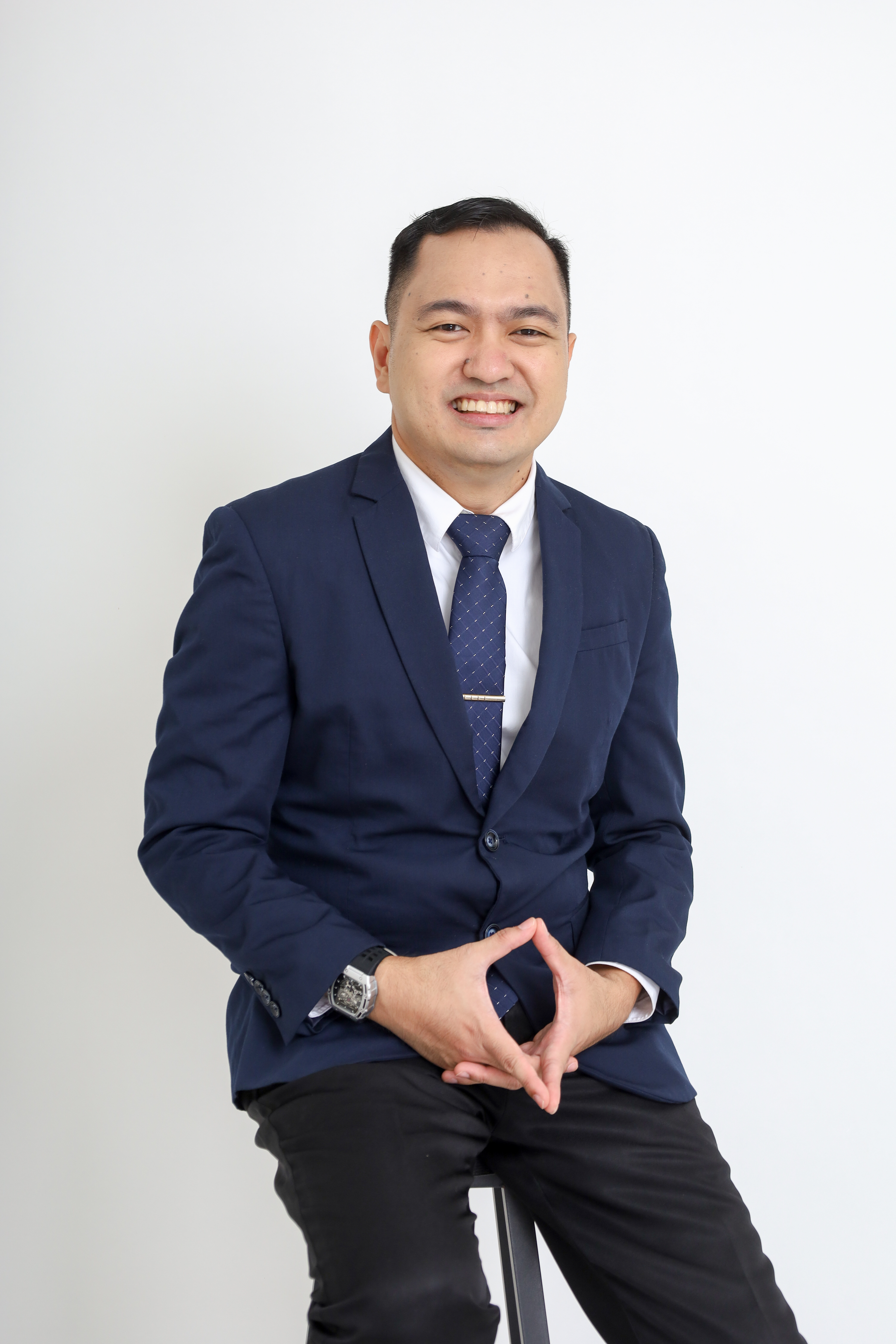 Cyril Bendicio · Founder & CEO of Luxury Ticket Closership
